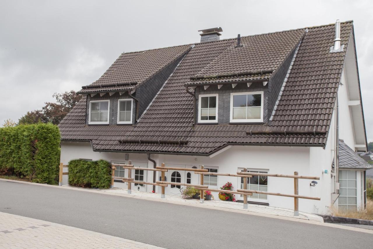 Apartment Am Südhang 11, Winterberg